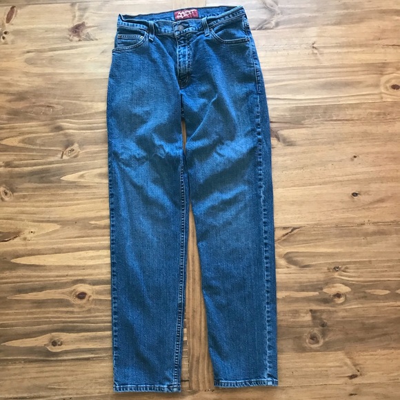 2/$22 Arizona Relaxed Straight Jeans Sz. 30x32 - Picture 2 of 6